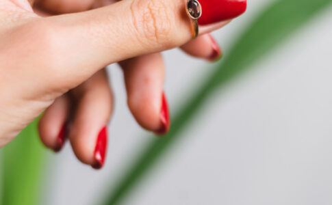 Comment choisir un grossiste de gel UV pour nail art ?