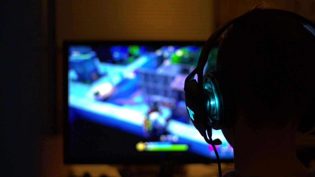 La performance des jeux entre un PC gamer fixe et un PC gamer portable