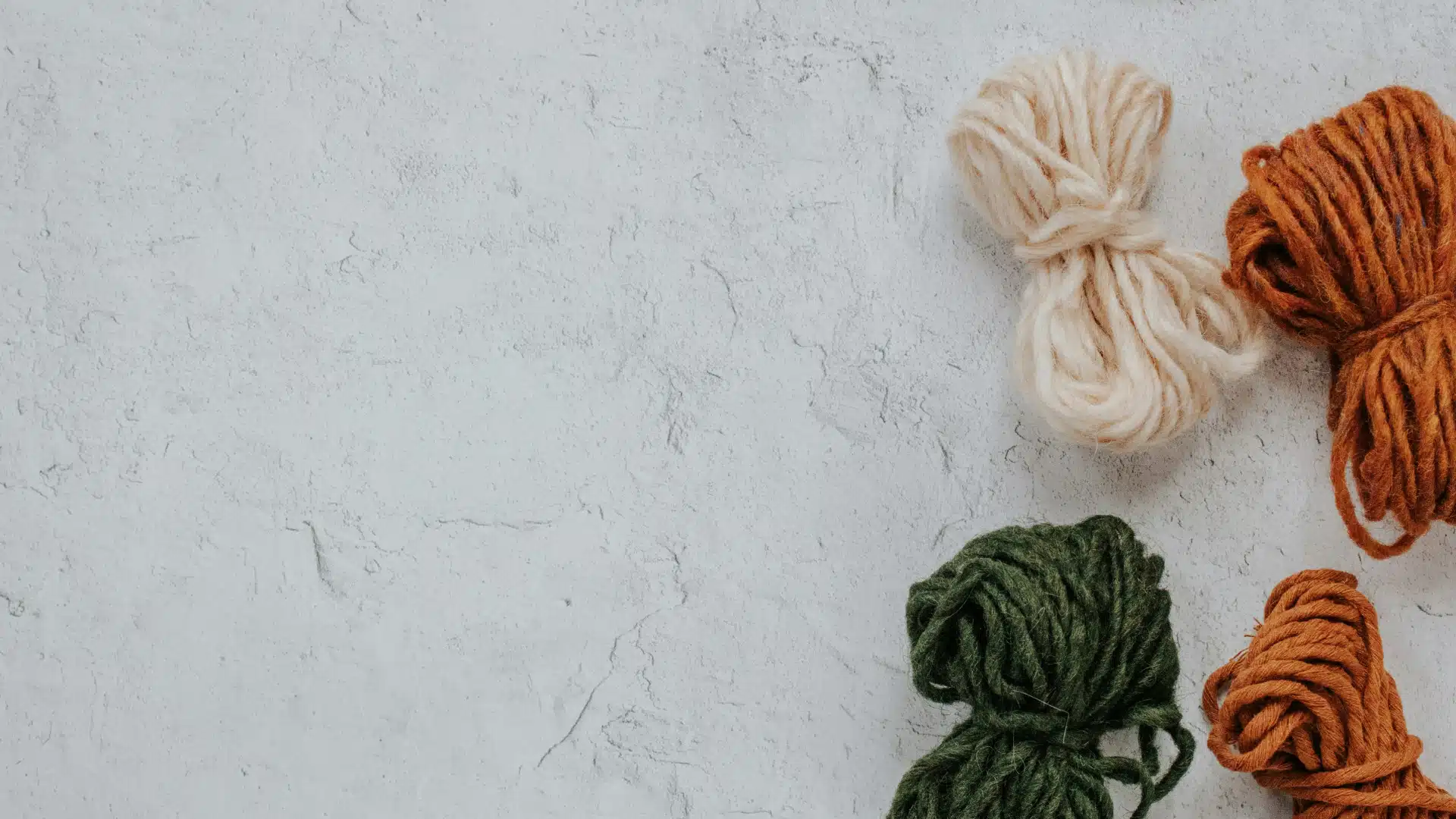 Les pelotes de laine : un incontournable pour les passionnés de DIY