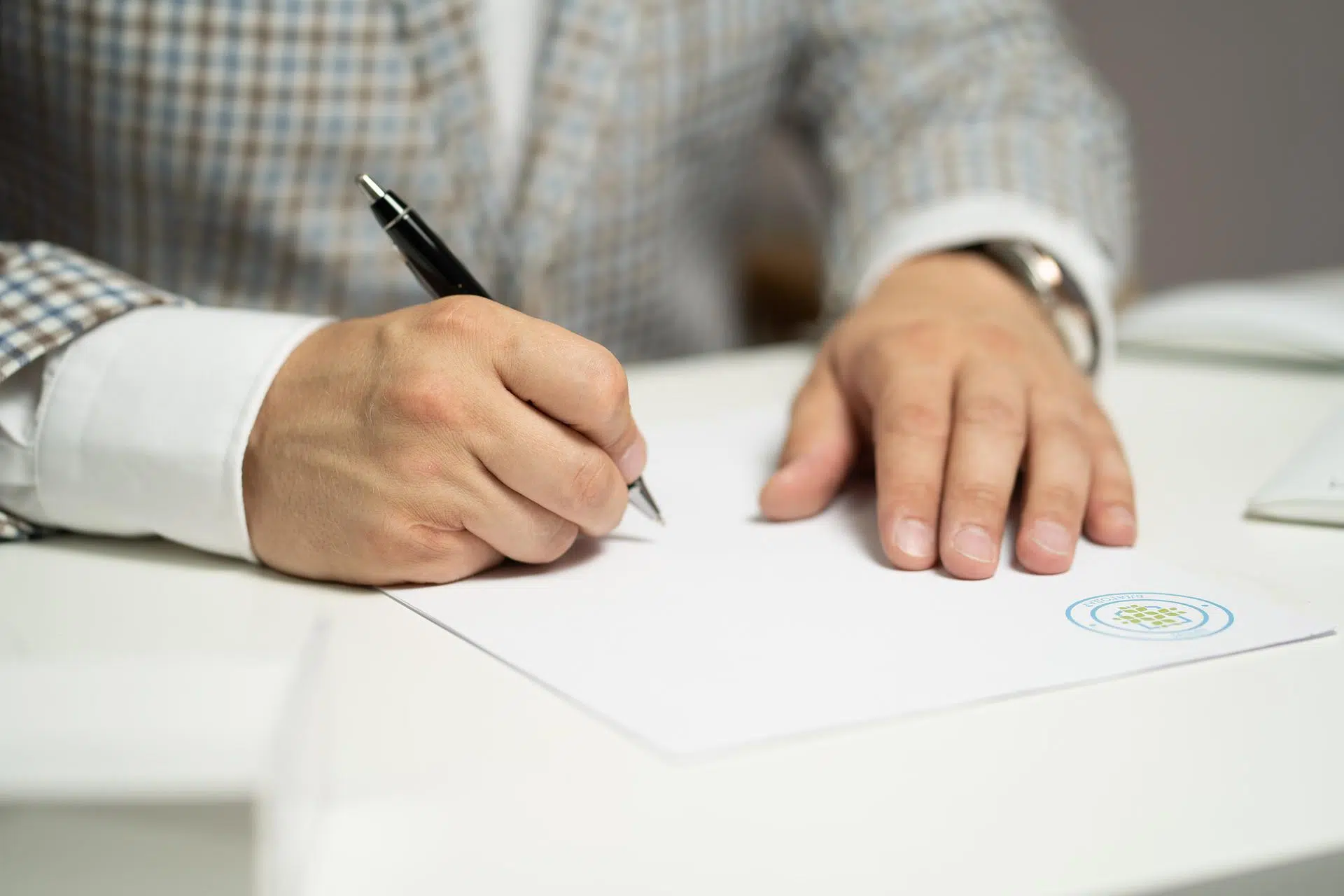 Crédit Mutuel Méditerranéen : comment ouvrir un compte bancaire pro ?